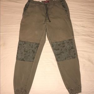 Arizona Camo Joggers